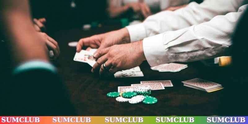 Các bộ bài cơ bản trong Poker